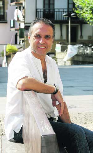José Luis Paulín Seijas, autor de Ediciones Atlantis