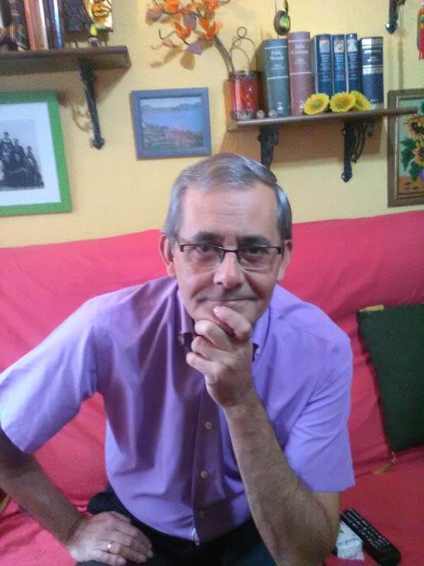 José Vicente Ruiz Paños, autor de 'Lo inolvidable'